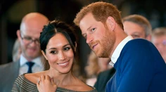 Po narodení syna Harryho a Meghan sa vo veľkom stávkuje na jeho meno