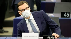 Poľsko navrhuje, aby EÚ pridala k štvrtému balíku sankcií úplnú obchodnú blokádu Ruska