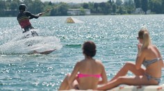 Cez víkend len po krk vo vode. Pre tieto okresy SHMÚ vydal výstrahy