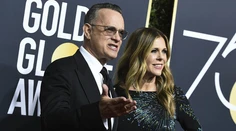 Tom Hanks je najväčší pánko. Gesto, ktoré urobil na Zlatých glóbusoch, by neurobil nikto iný