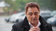 Ľudia prišli v nebankovkách o milióny. Súd rozdal pre Majského a spol. tresty