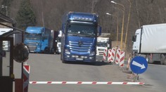 Vojna ovplynila aj dopravu. Severovýchod Slovenska trápi nárast kamiónov obchádzajúcich Ukrajinu