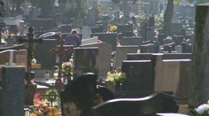 Na cintorínoch vás môžu oklamať nebezpeční podvodníci. Dušičky sprevádzajú viaceré nástrahy