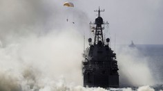 Rusko vyslalo k pobrežiu Krymu vojnové lode