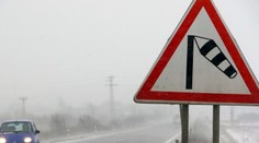 SHMÚ varuje pred poľadovicou a silným vetrom, výstrahy platia pre väčšinu územia