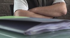 Namiesto pomoci ich okradol. Finančný poradca pripravil 14 klientov o viac ako 400-tisíc eur