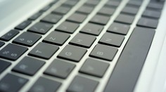 Pribúdajú nenávistné komentáre. Ich počet na internete po útoku na premiéra rapídne stúpol