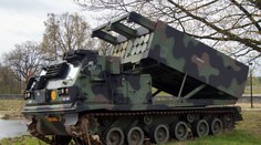 Veľká vzpruha pre Kyjev. Prvé samohybné salvové raketomety M270 už sú na Ukrajine