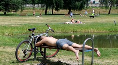 Počasie sa upokojí, vysoké teploty ale zostanú