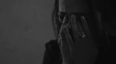 Selena Gomez si vyliala srdce o Bieberovi. Jej emotívna pieseň vás dostane!