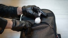 Američanka si v Bratislave zavarila. V jednom z podnikov jej našli bielu kryštalickú látku