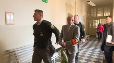 Už nedokázala mlčať. Agresívny otec ju vraj roky zneužíval