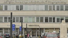 V Univerzitnej nemocnici podalo výpovede 508 lekárov. Hrozí rušenie operácií