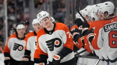 Frajer na záver: Krásnou kľučkou nedal šancu brániacemu hráčovi. Kanadský útočník ukázal majstrovstvo