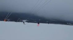 Po tragickej zrážke v Jasnej, pri ktorej zomrelo dieťa, leží dospelá lyžiarka v nemocnici