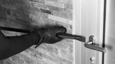 Chytili štvoricu Slovákov, sú podozriví z krádeží