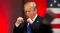 Primárne voľby v New Hampshire ovládli Trump a Sanders