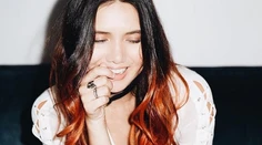 Akú farbu si vybrať cez leto? Nový trend zvýrazní najkrajšie črty tváre