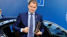 Matovič reaguje na Fica: V Bruseli ho poznajú pod dvomi pojmami – mladé dievčatá a alkohol