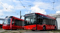 Bratislavčanov čaká modernejšia MHD. Dopravný podnik predstavil nové električky aj trolejbusy