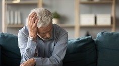 Muž daroval charite sedaciu súpravu. Ukryl v nej poriadny balík peňazí, prišiel však na to neskoro