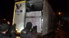 Až 78 nelegálnych migrantov v dvoch kamiónoch zadržala polícia v Žiline