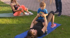 Cvičenie na materskej: Trénerka ukázala pár cvikov, ktoré môžete robiť každý deň