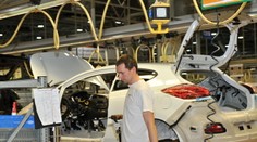 Slovensko a Česko zostávajú lídrami vo výrobe áut na obyvateľa