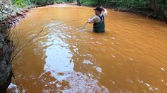 Boj s ekologickou pohromou na rieke Slaná má konečne výsledky.