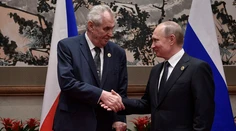 Zeman opäť "zadrel": Novinárov je veľa, mali by sa likvidovať