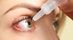 Kvapky na začervenané oči môžu zakryť vážny problém, varujú odborníci