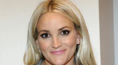 Sestra Britney Spears porodila dievčatko. Zverejnila nádhernú fotku celej rodiny