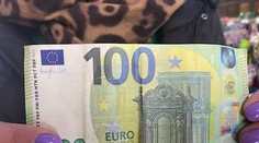 V Trenčíne sa objavili falošné stoeurovky. Obchodníci by mali byť pred sviatkami v pozore