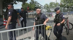 Do otvorenia olympijských hier sa odpočítavajú posledné hodiny. Centrum Paríža sa nezvyčajne vyprázdnilo