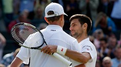 Na Wimbledone šokujúco vypadol Djokovič