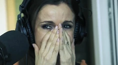 Lenka Šóošová sa rozplakala v éteri rádia. To, čo jej pustili, by dostalo každého