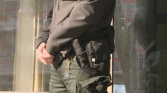 Obvinili dvoch policajtov. Údajne brali úplatky od šéfov firmy, ktorá sa zaoberá odpadom
