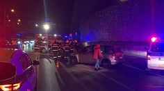 Vážna hromadná nehoda ochromila centrum Bratislavy. Zavinil ju asi alkohol, hlásia zranených