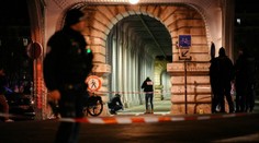 Tragédia pri Eiffelovej veži. Útočník dobodal na smrť nemeckého turistu a dvoch ďalších zranil