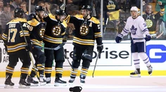 Boston vedie nad Torontom už 2:0 na zápasy, Pastrňák exceloval