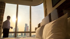 Vracajú sa 90. roky? Spolumajiteľov Esetu vytlačil z hotela Carlton tretí spoločník