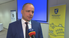 Pred našou kamerou prvýkrát prehovoril Juraj Droba, ktorému tiež písala Alena Zsuzsová