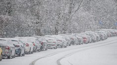 Počasie komplikovalo dopravu v Bratislave, hlásili viacero nehôd