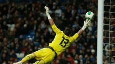 Casillasa v Reale nahradí takmer jeho menovec Casilla