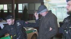 Východniar s takmer štyrmi promile nezvládol kruhový objazd, skončil na ostrovčeku