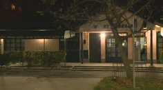Večerná dráma v Nových Zámkoch. Pred očami osemročného syna strelil mužovi do tváre aj hrudníka