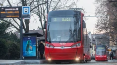 Nešťastie v Bratislave. Muža zrazila električka, na mieste zomrel