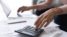 Zvýšila vám banka splátky hypotéky? Existujú tri možnosti, ako stlmiť dopad vyšších úrokov na rodinný rozpočet