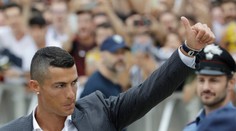 Milovaný aj nenávidený. Prečítajte si príbeh Cristiana Ronalda, ktorý začal písať svoju novú éru