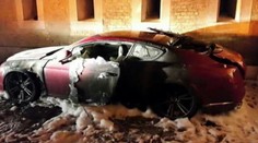 Prednedávnom mu zhorelo Bentley. Teraz u neho našli drogy
